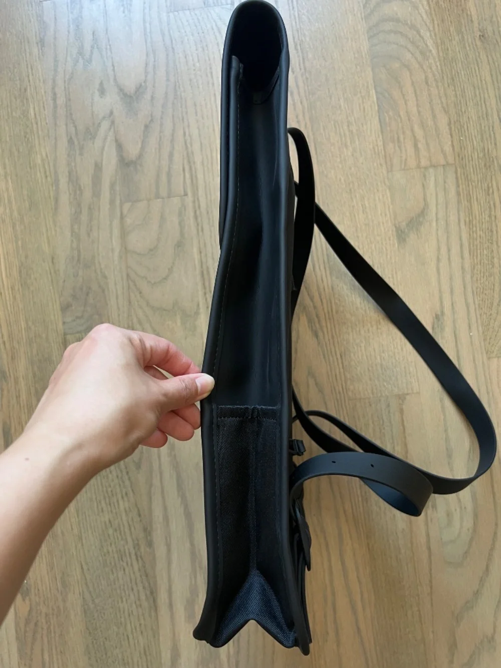 Rails Black Backpack Lightweight Everyday Bag